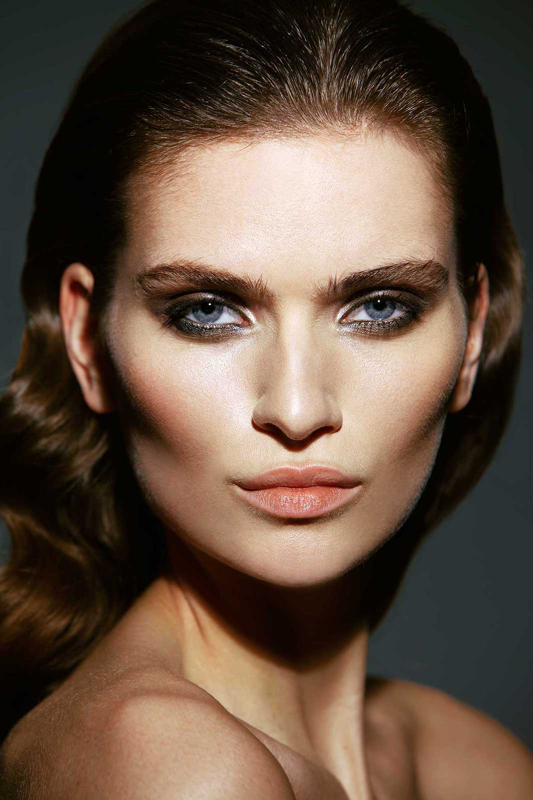 Gamze Güven Make-up İstanbul Gelin Saç ve Makyaj